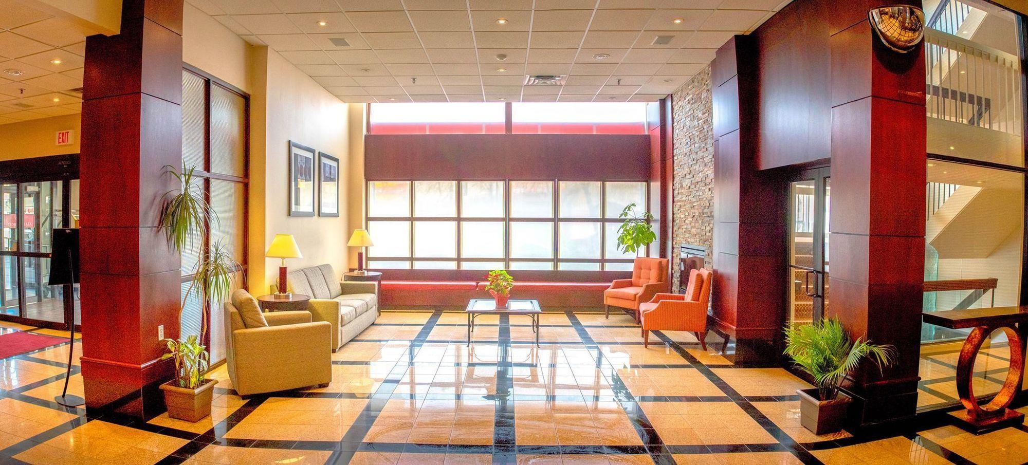 Hamilton Plaza Hotel And Conference Centre Exteriér fotografie